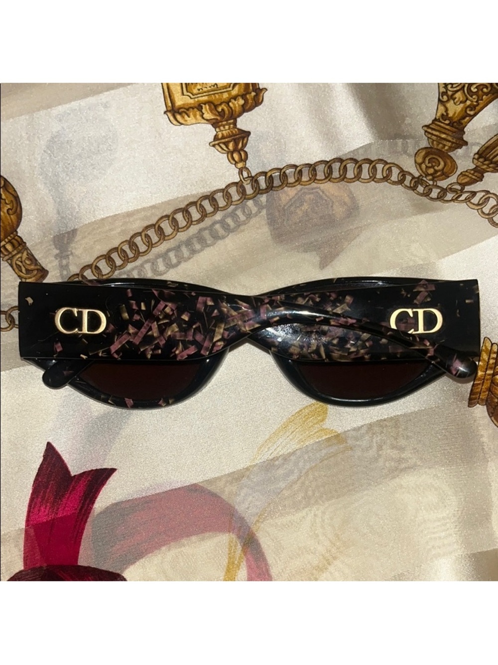 *RARE* DIOR Vintage 1990’s Classic Retro Logo Sunglasses
